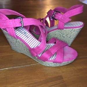 Pink Wedges